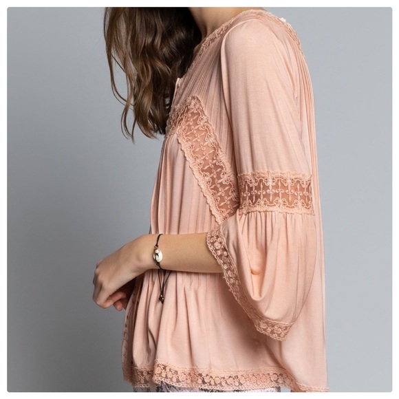 POL Perfect Fit to be Happy About Top - Picture 3 of 12